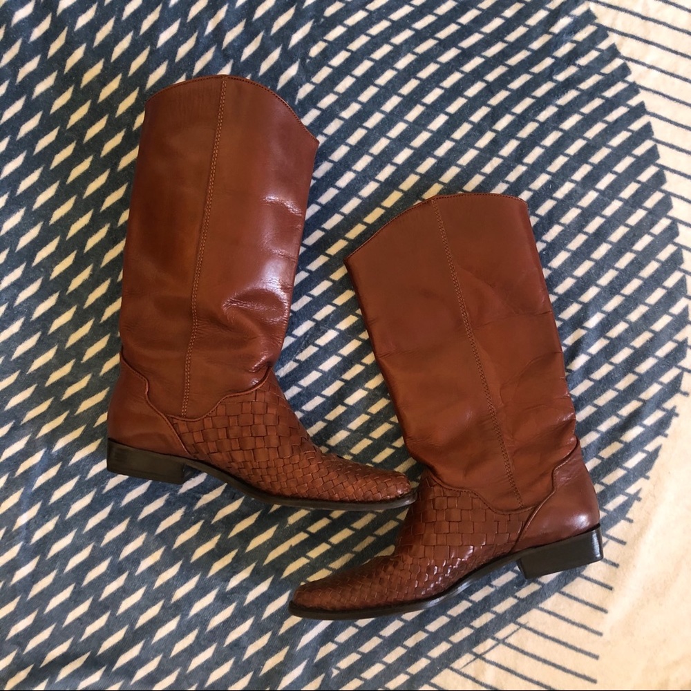 “Unisa flex” Vintage Basket weave leather boots